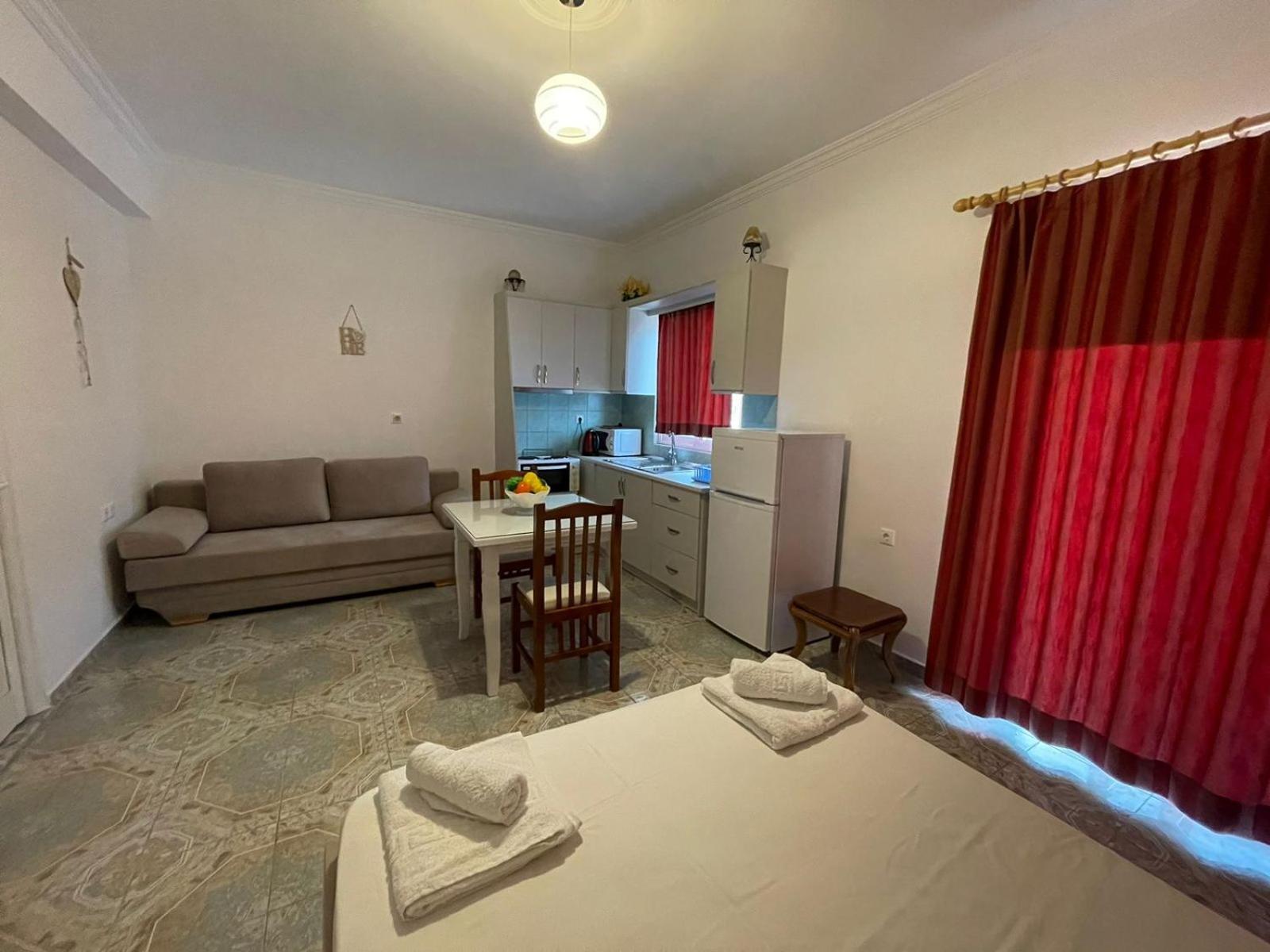 Levend Apartments Ксаміл Екстер'єр фото