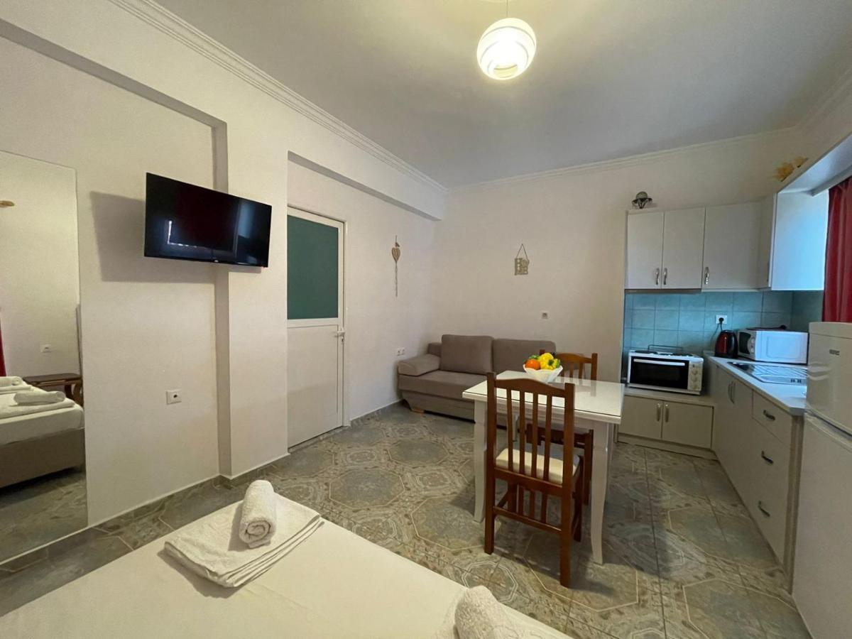 Levend Apartments Ксаміл Екстер'єр фото