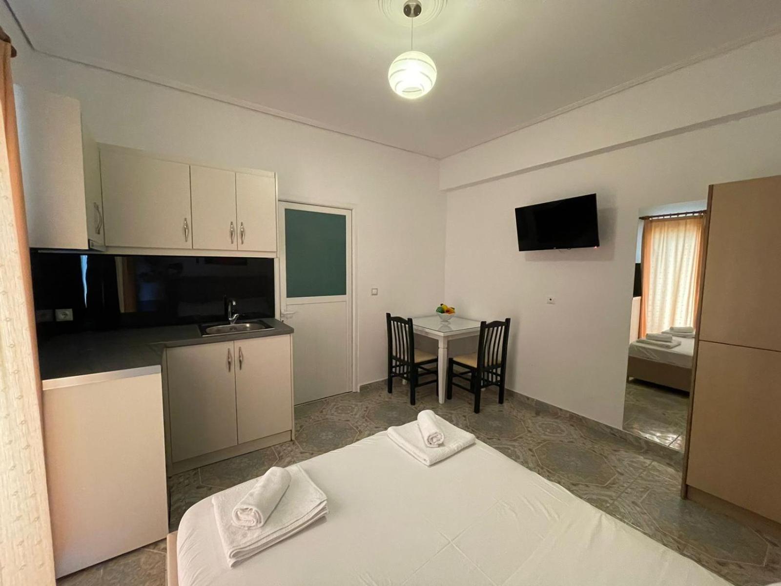 Levend Apartments Ксаміл Екстер'єр фото